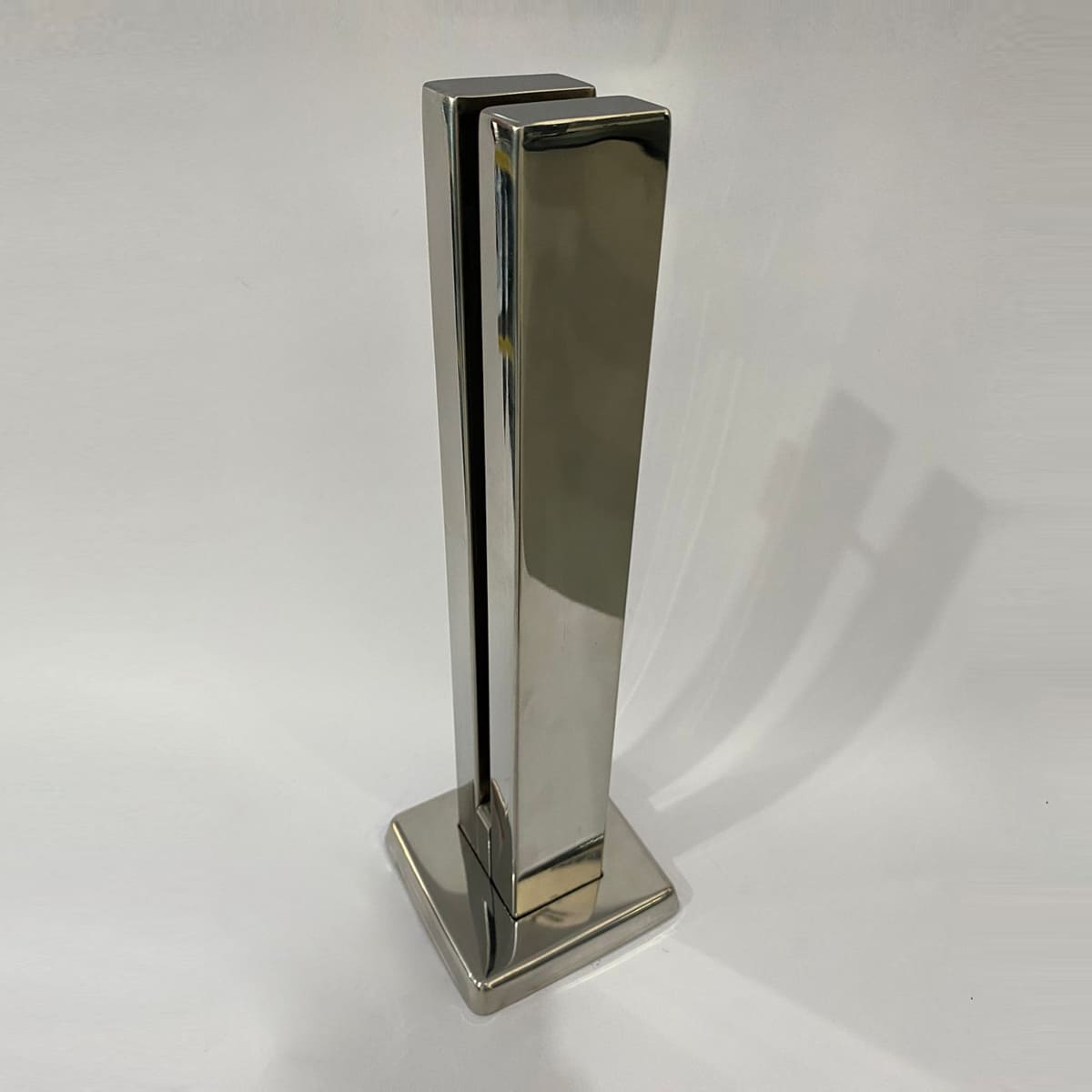 TORRE FENDA DE 30CM INOX POLIDO