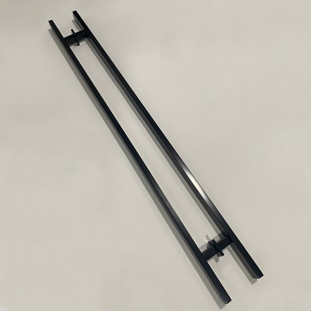 PUXADOR EM INOX PRETO BARRA 40X15 