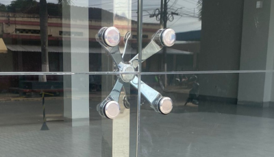 Sistema Spider Glass para Fachadas Modernas